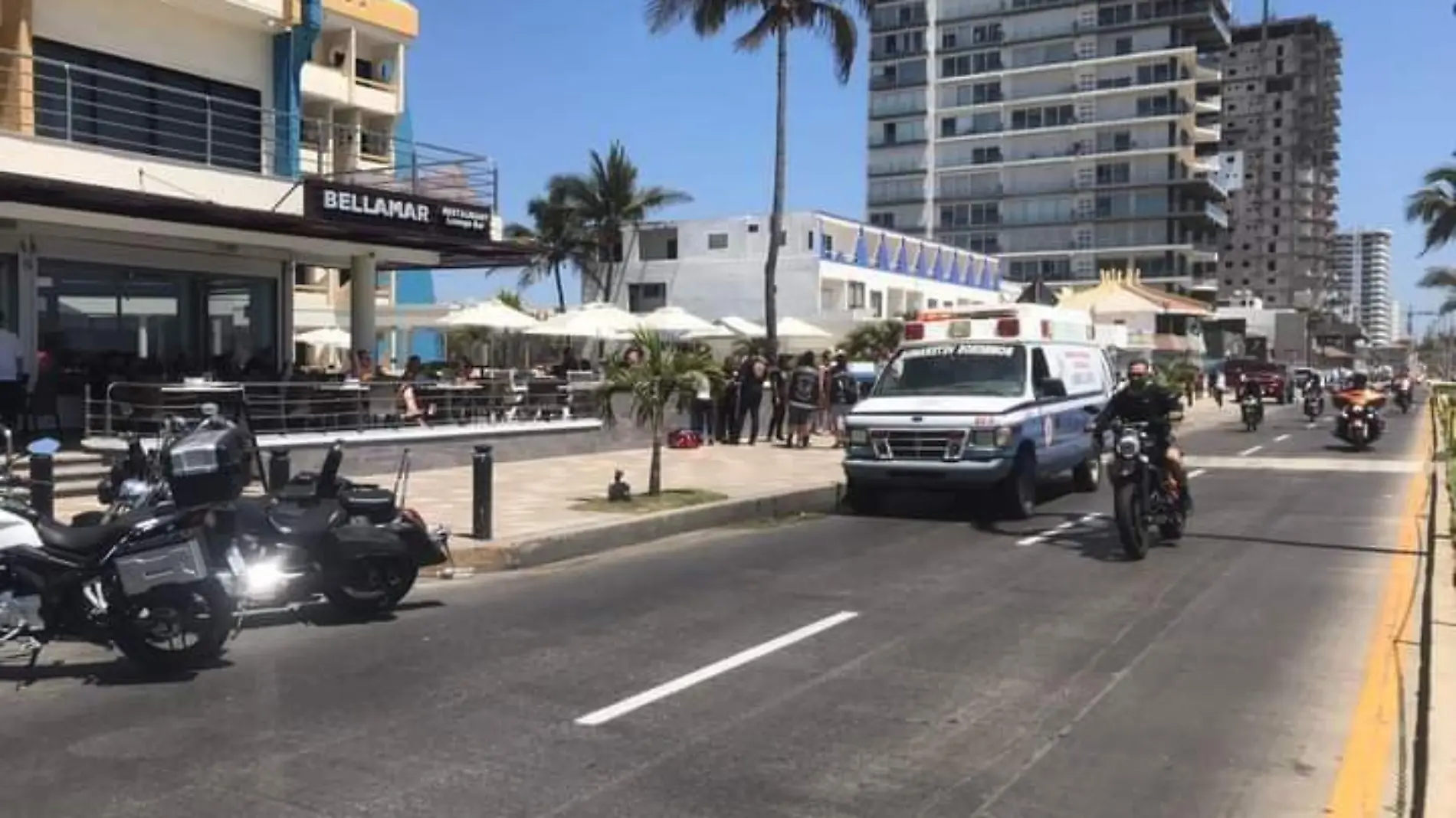 atiende bomberos accidentes de motociclistas